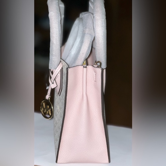 MICHAEL KORS Mercer Medium Accordion Crossbody Bag - NWT - Picture 4 of 11